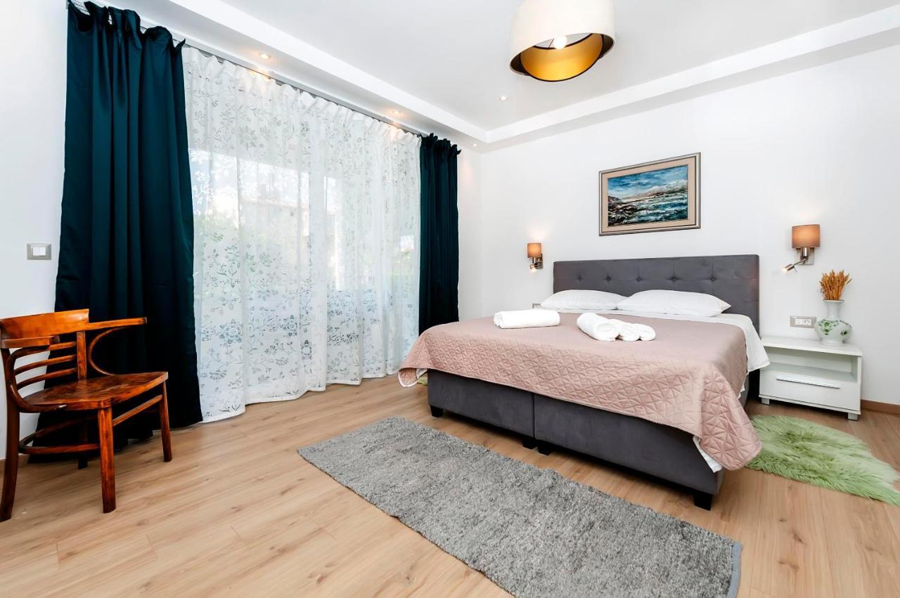 Apartments El Corsaro Ρόβινι Εξωτερικό φωτογραφία