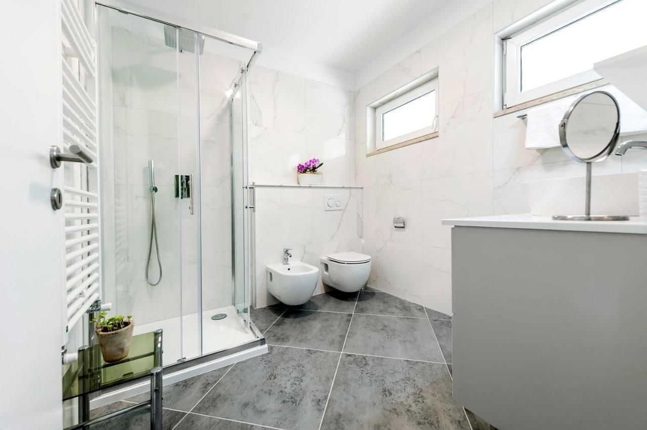 Apartments El Corsaro Ρόβινι Εξωτερικό φωτογραφία