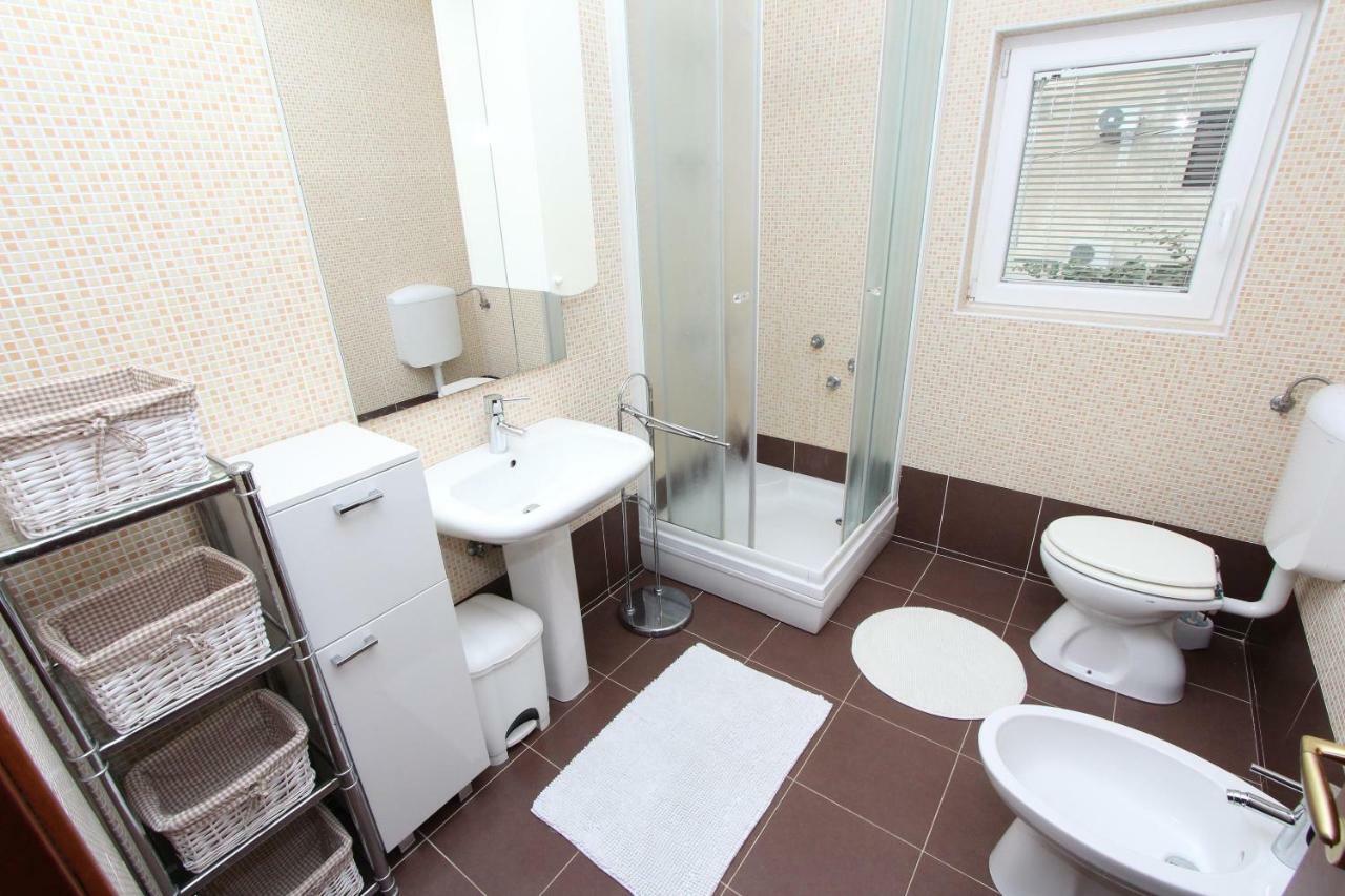 Apartments El Corsaro Ρόβινι Εξωτερικό φωτογραφία